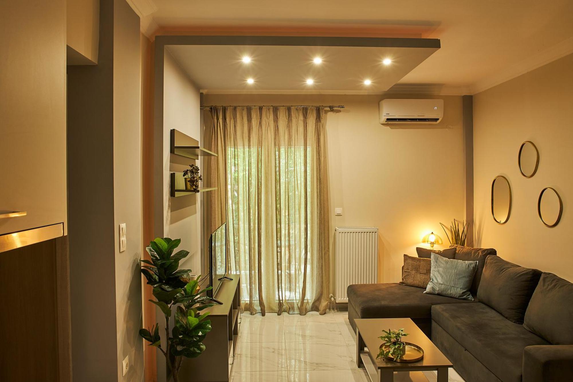 Marble Shine Apartment Near The City Center By Binobi! Tesalonika Bagian luar foto